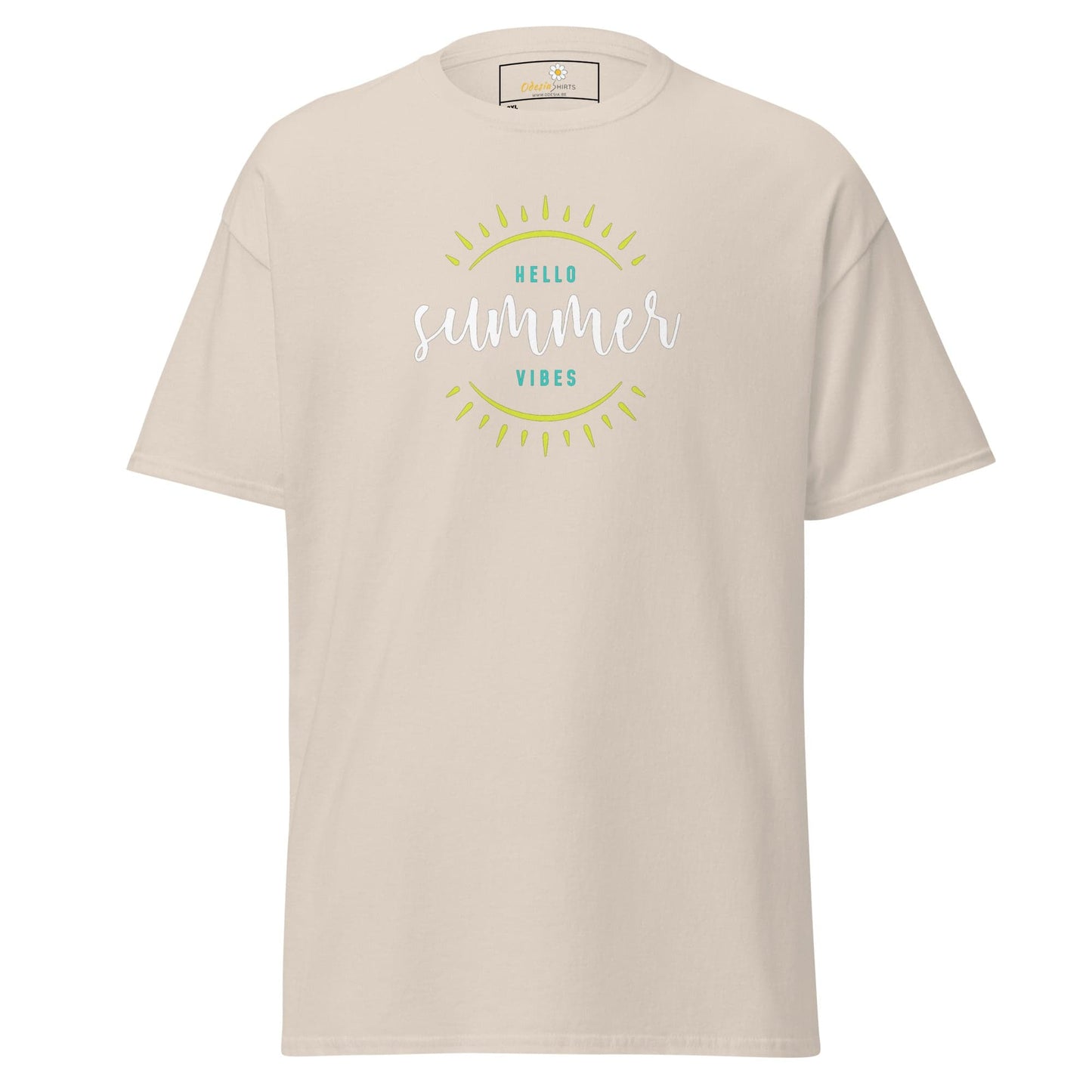 Beige t-shirt with ’hello summer vibes’ graphic.